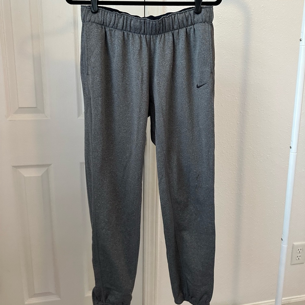 Gray nike joggers